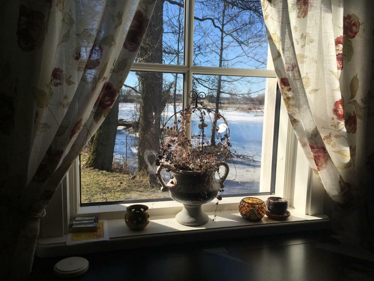 Lilla huset Hotell Travad Eksteriør bilde