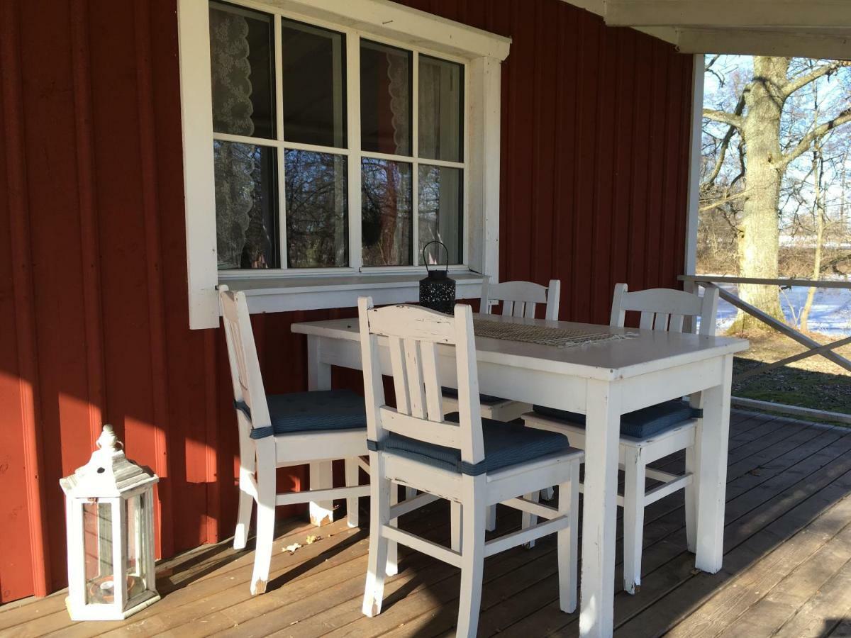Lilla huset Hotell Travad Eksteriør bilde
